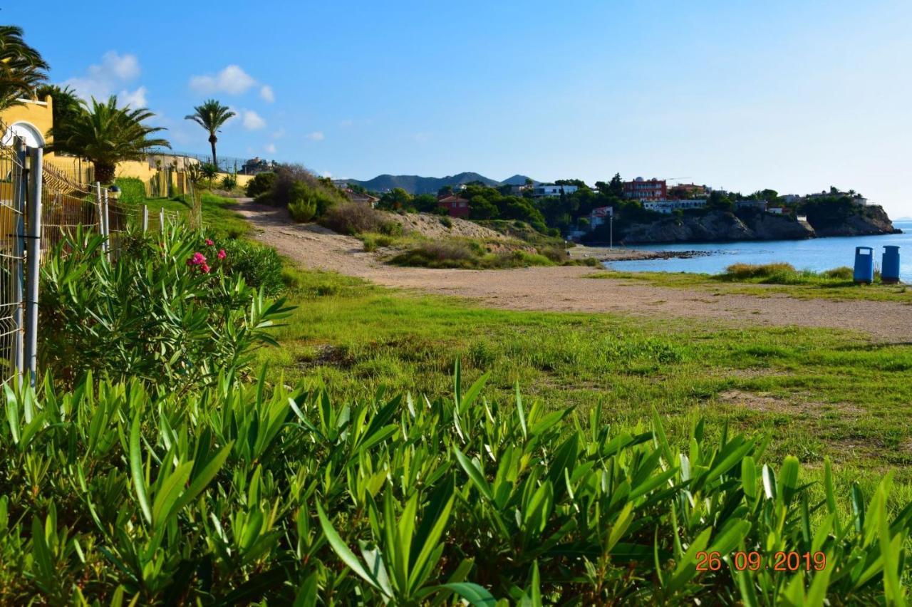 Bungalo En Primera Linea De La Playa El Campello Eksteriør bilde